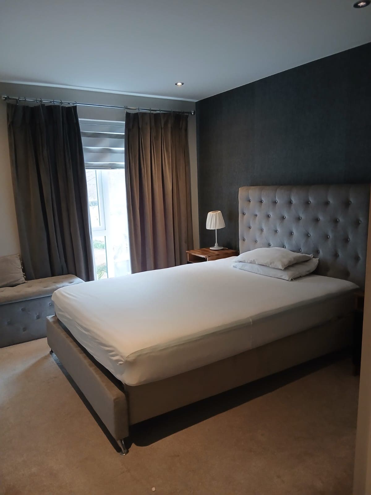 Modern flat in Lichfield City Centre - Photo 1