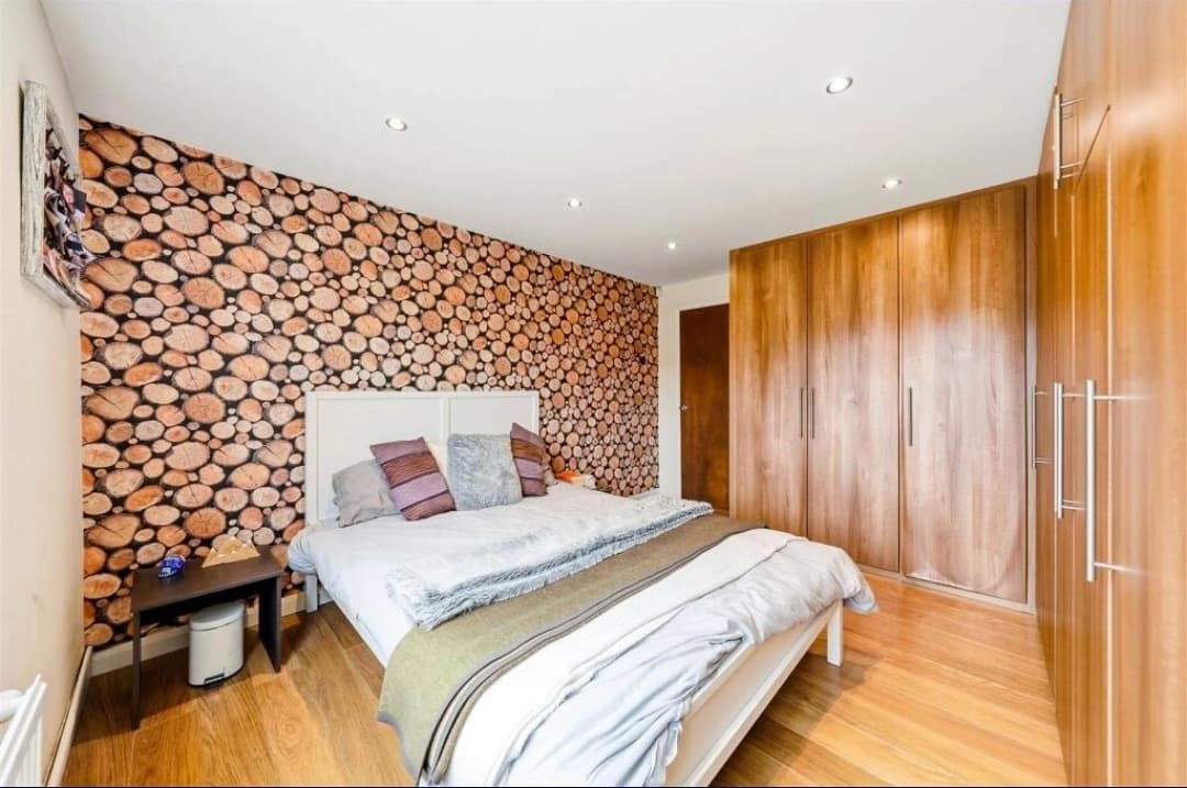 Rochester apartment for discreet ladies - Photo 3